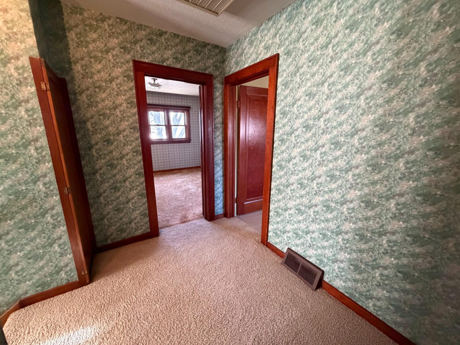 434 N. Walnut St., Ainsworth, NE home for sale