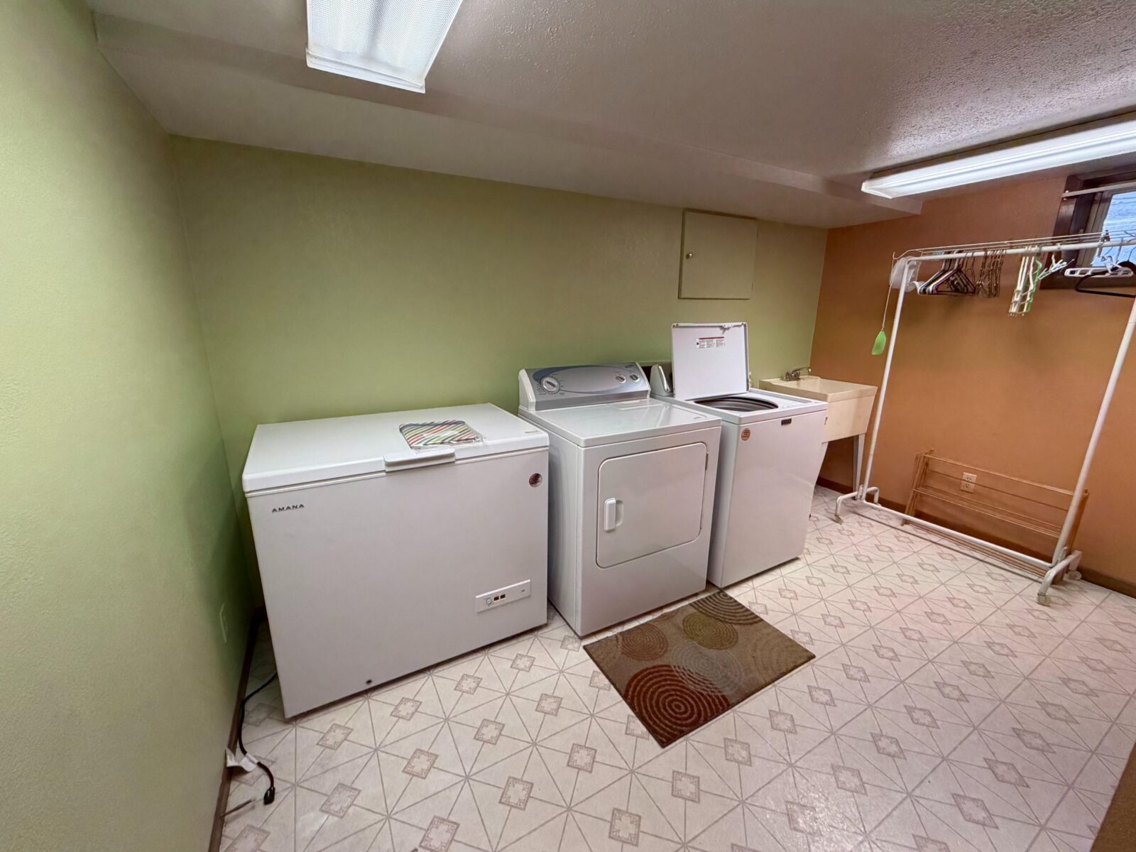 434 N. Walnut St., Ainsworth, NE home for sale