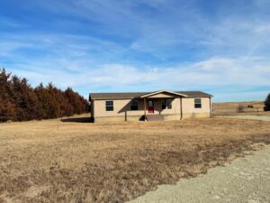 85902 Hwy 7, Ainsworth, NE home acreage for sale