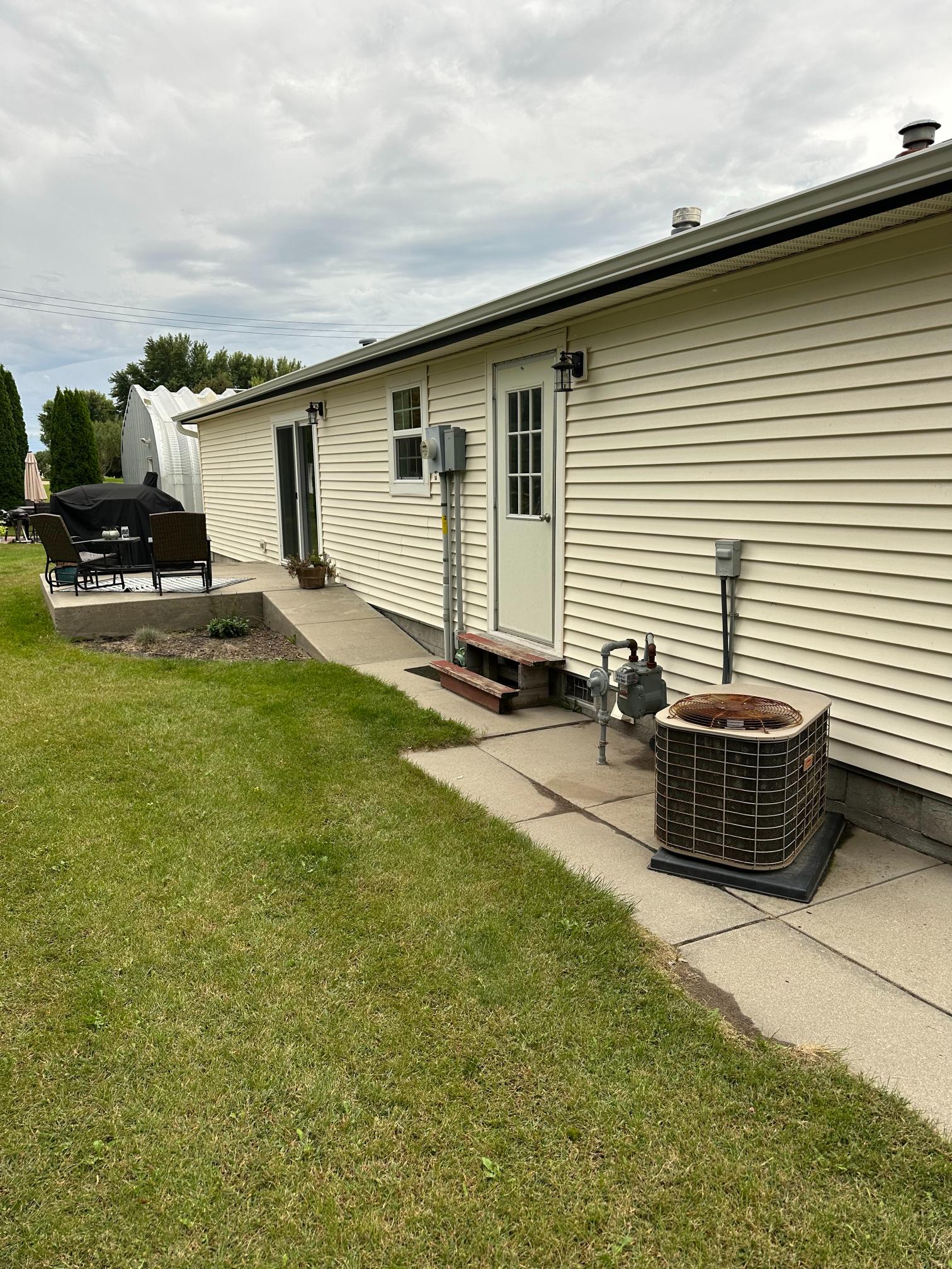 220 S. Ulrich St., Ainsworth, NE home for sale