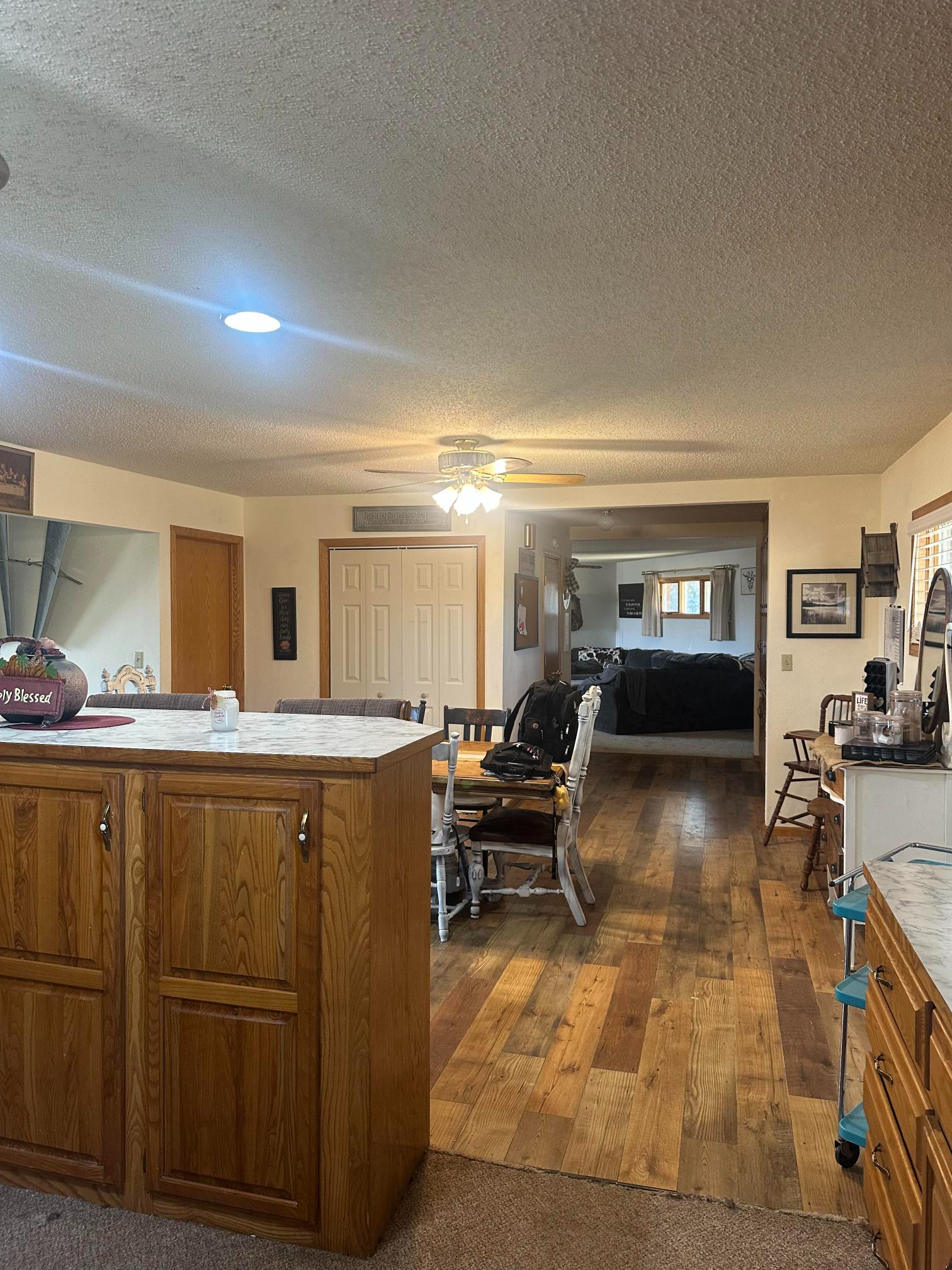 208 4th St., Lisco, NE