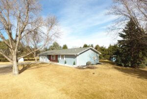 9101 Lakeview Dr., North Platte, NE home for sale