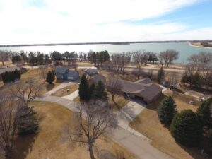 9101 Lakeview Dr., North Platte, NE home for sale
