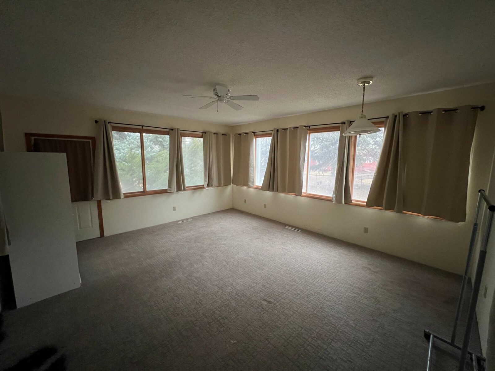 800 E. 10th Chadron, NE home for sale