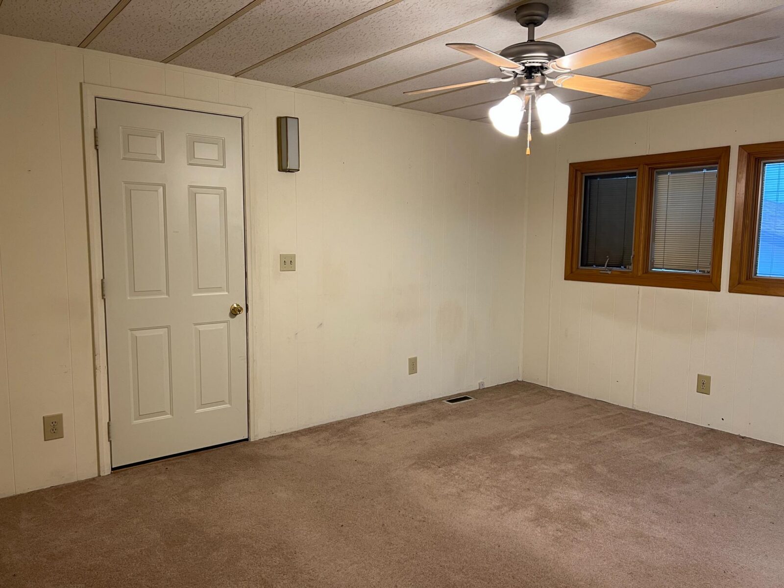 800 E. 10th Chadron, NE home for sale