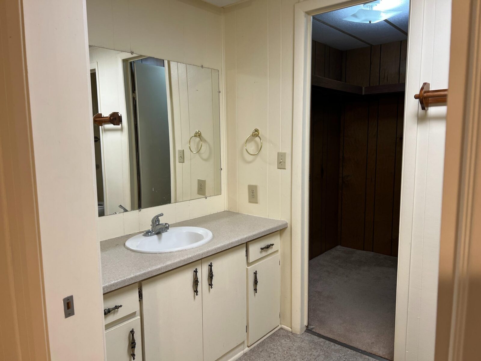 800 E. 10th Chadron, NE home for sale