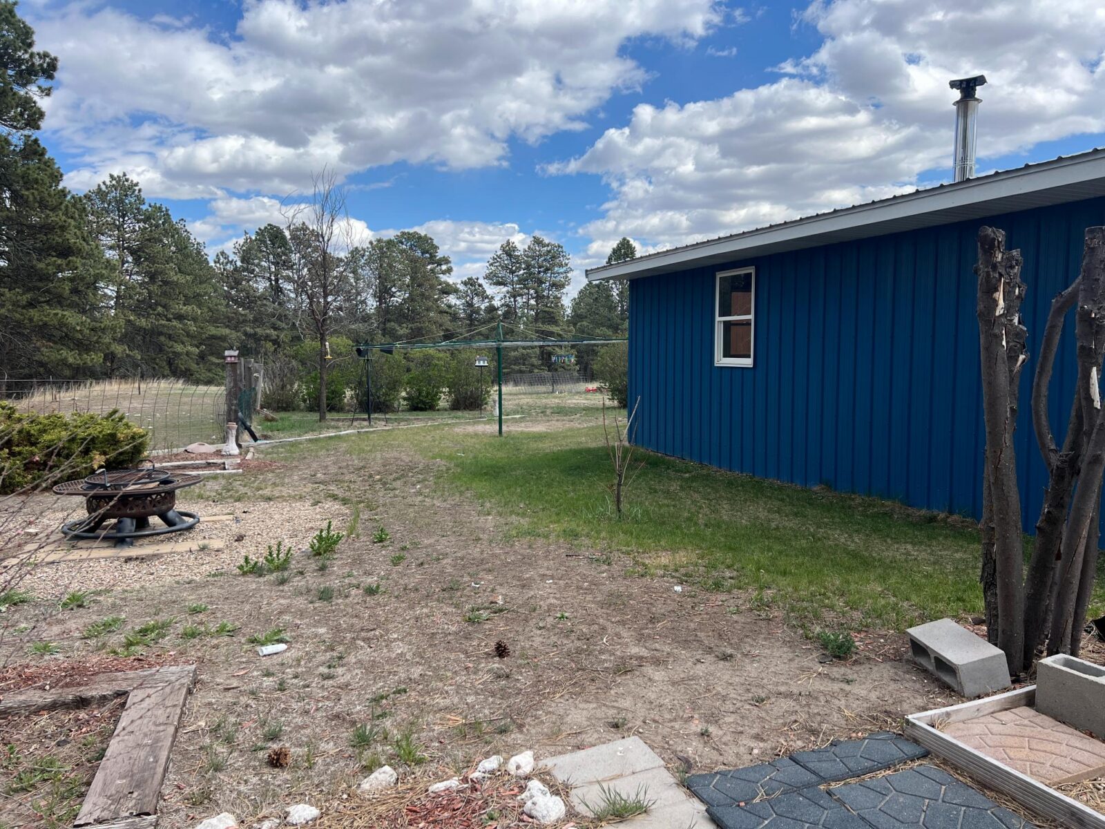 114 Oetken Rd., Crawford, NE