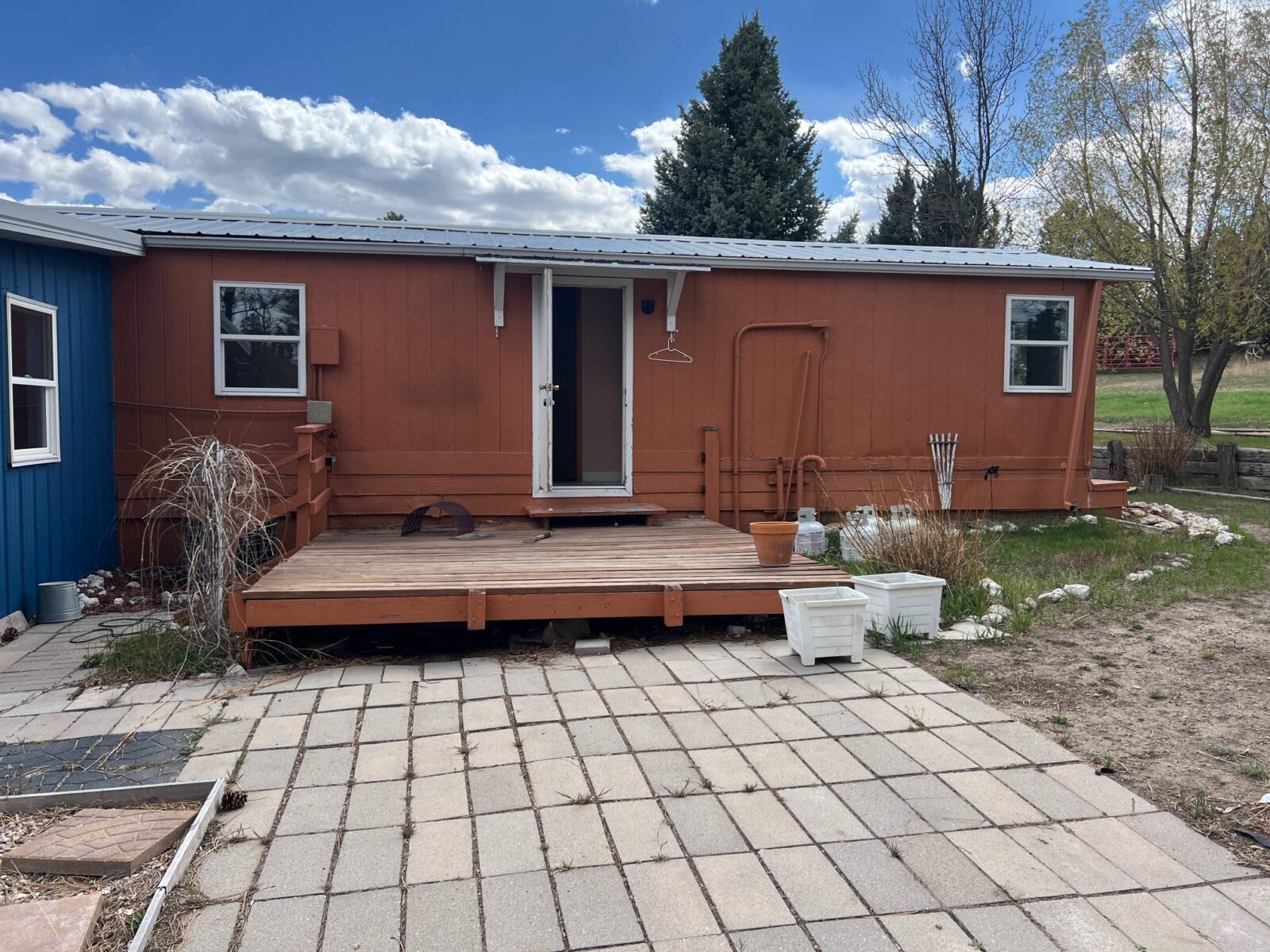 114 Oetken Rd., Crawford, NE