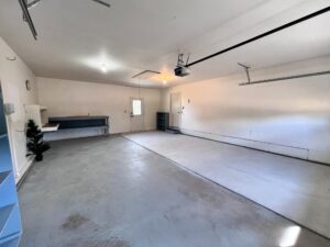 9101 Lakeview Dr., North Platte, NE home for sale