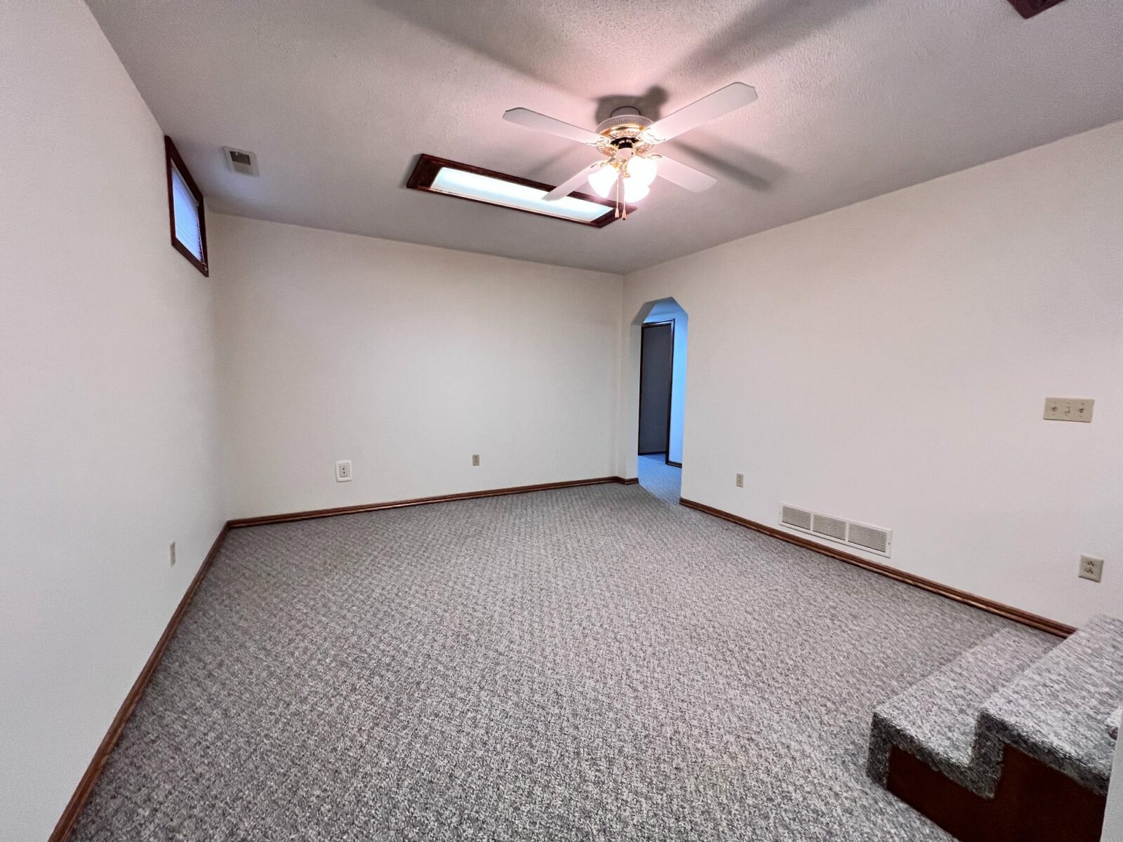 9101 Lakeview Dr., North Platte, NE home for sale