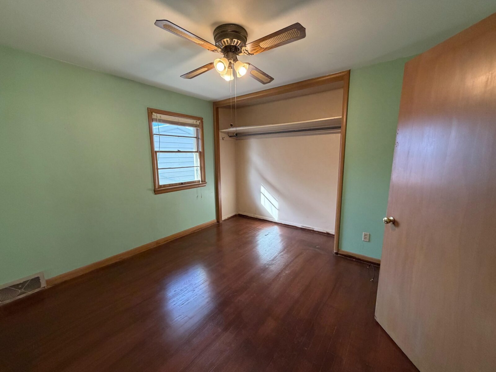 828 E. 1st St., Ainsworth, NE home for sale