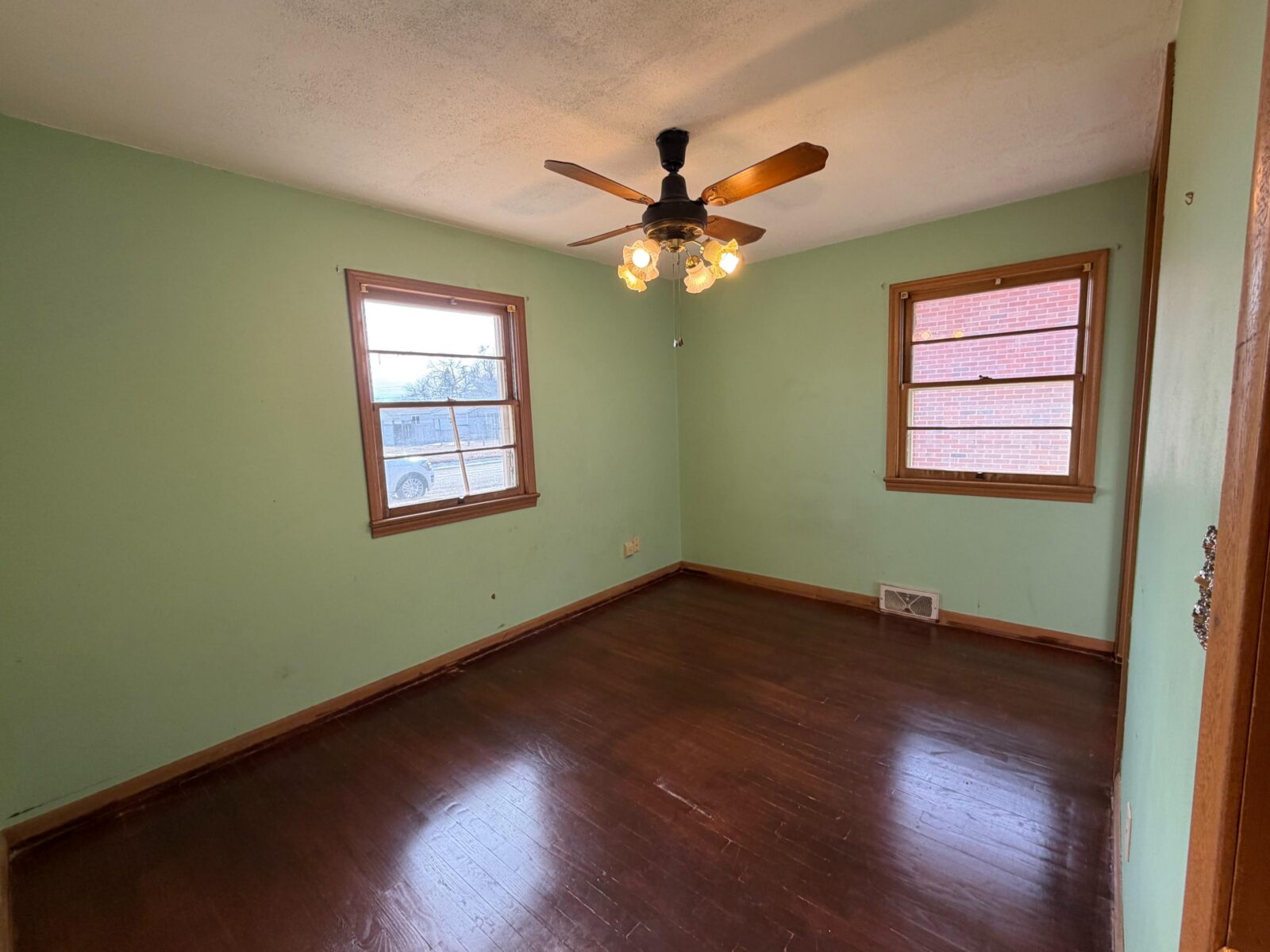 828 E. 1st St., Ainsworth, NE home for sale