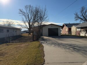 828 E. 1st St., Ainsworth, NE home for sale