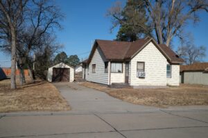 104 W. 3rd St., Oshkosh, NE home for sale