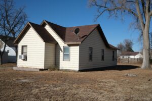 104 W. 3rd St., Oshkosh, NE home for sale