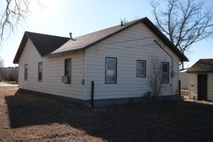 104 W. 3rd St., Oshkosh, NE home for sale