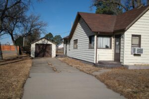 104 W. 3rd St., Oshkosh, NE home for sale