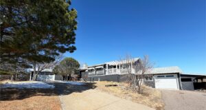 4 Roberts Rolling Hill, Lewellen, NE home for sale