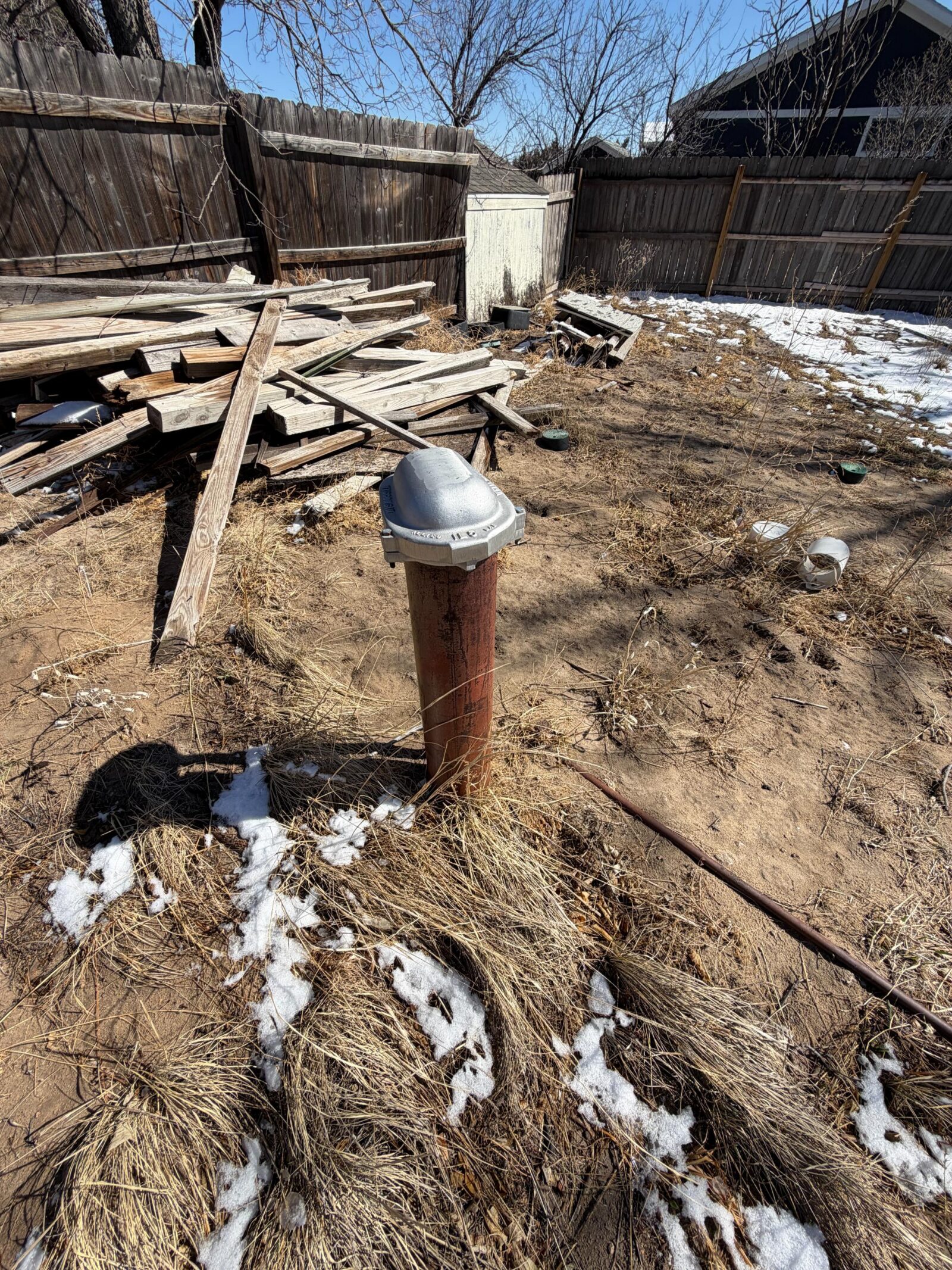 4 Roberts Rolling Hill, Lewellen, NE