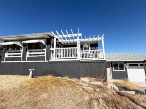 4 Roberts Rolling Hill, Lewellen, NE