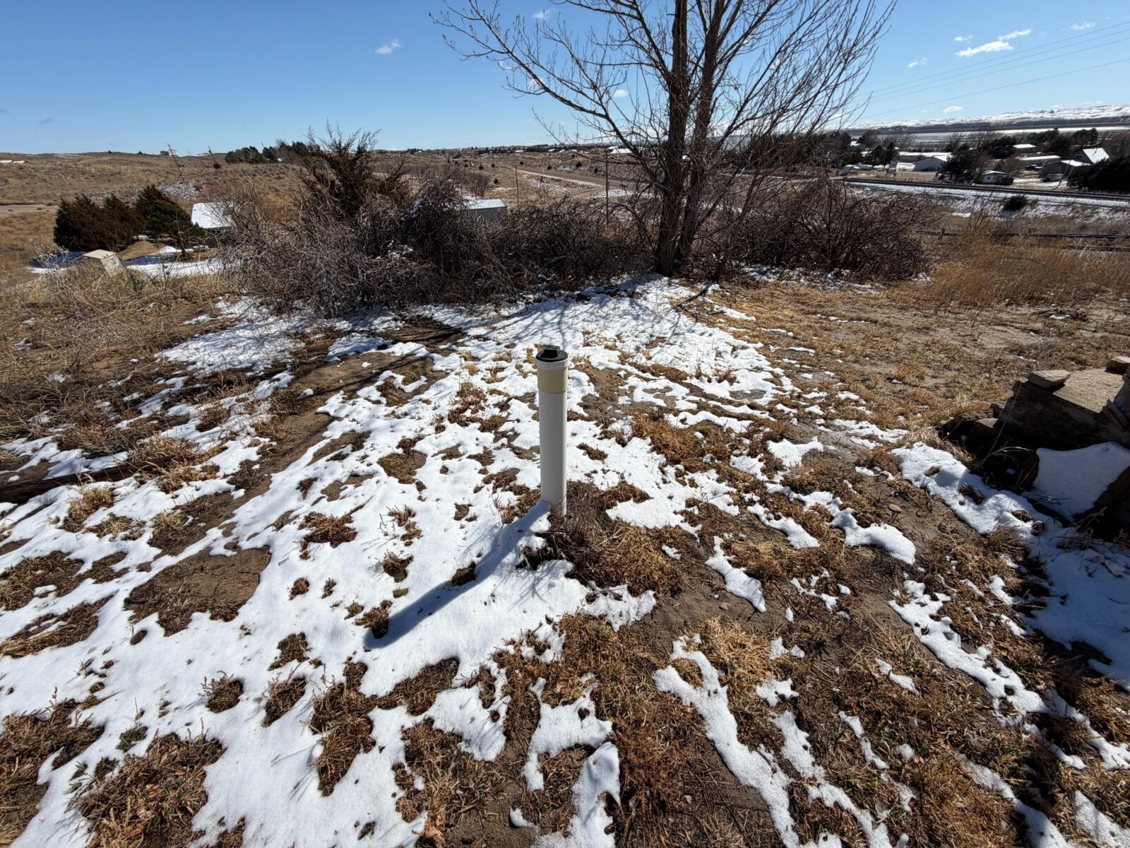 4 Roberts Rolling Hill, Lewellen, NE