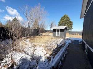 4 Roberts Rolling Hill, Lewellen, NE