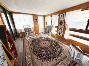 4 Roberts Rolling Hill, Lewellen, NE