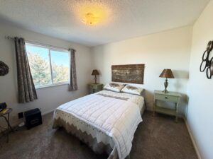 4 Roberts Rolling Hill, Lewellen, NE