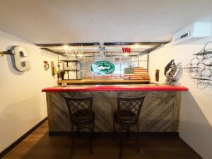 4 Roberts Rolling Hill, Lewellen, NE