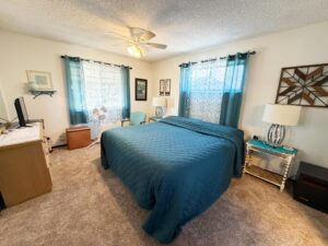 4 Roberts Rolling Hill, Lewellen, NE