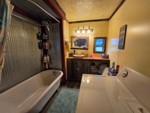 17986 W. Antelope Rd., Hershey, NE
