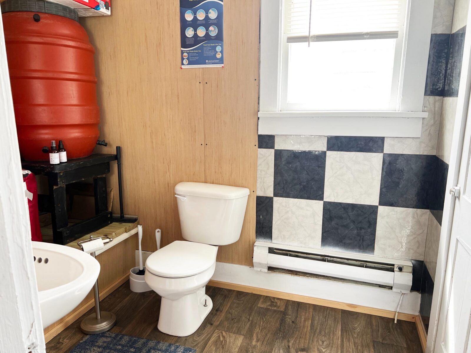 332 N. Main St., Gordon, NE Commercial building for sale