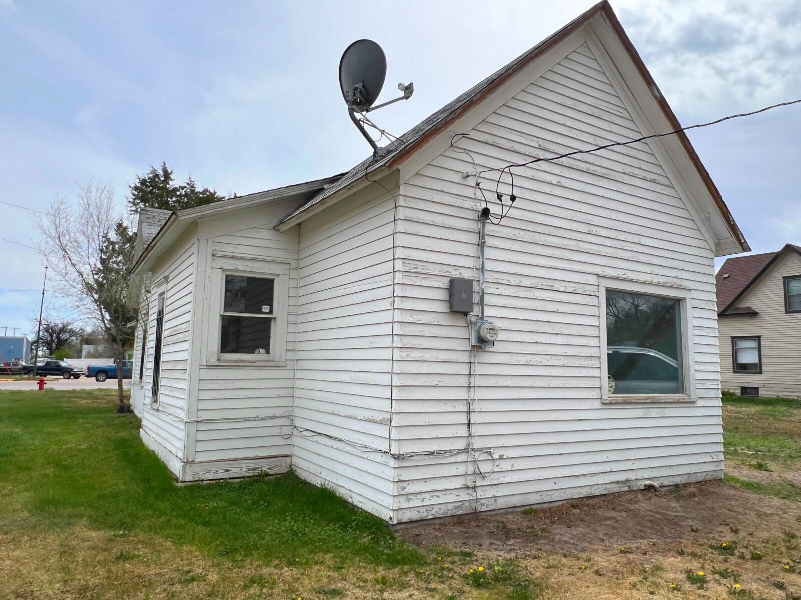 332 N. Main St., Gordon, NE Commercial building for sale