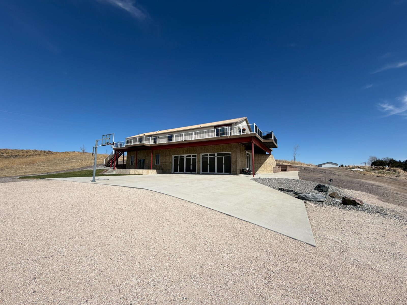 183 Lakeshore, Lewellen, NE Lake McConaughy home for sale