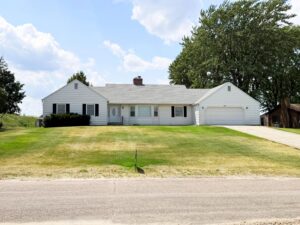 817 Skyline Dr. Home for sale Bassett, NE
