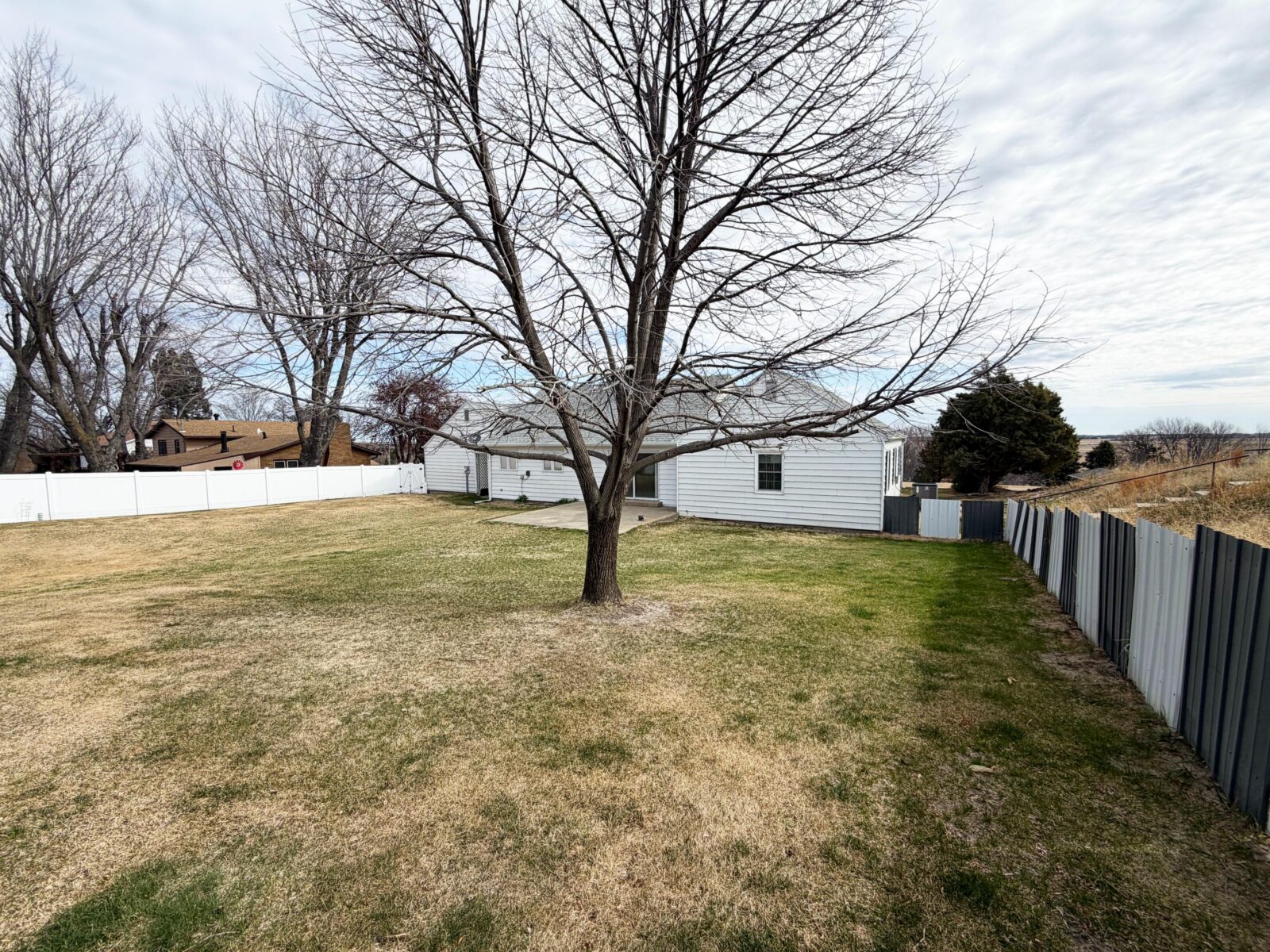 817 Skyline Dr., Bassett NE Home for sale