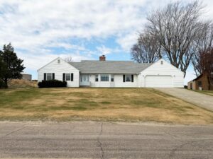 817 Skyline Dr., Bassett NE Home for sale