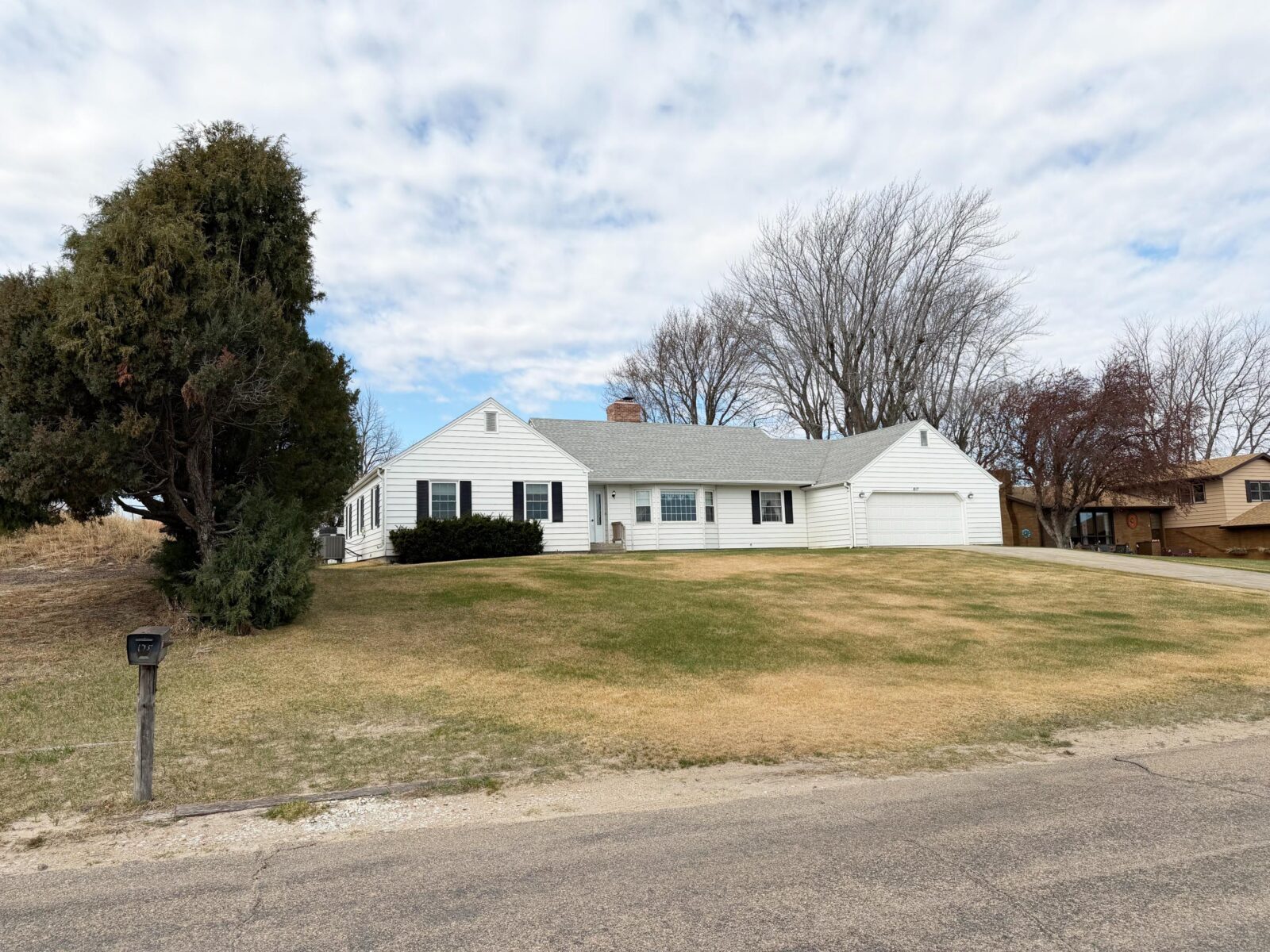 817 Skyline Dr., Bassett NE Home for sale