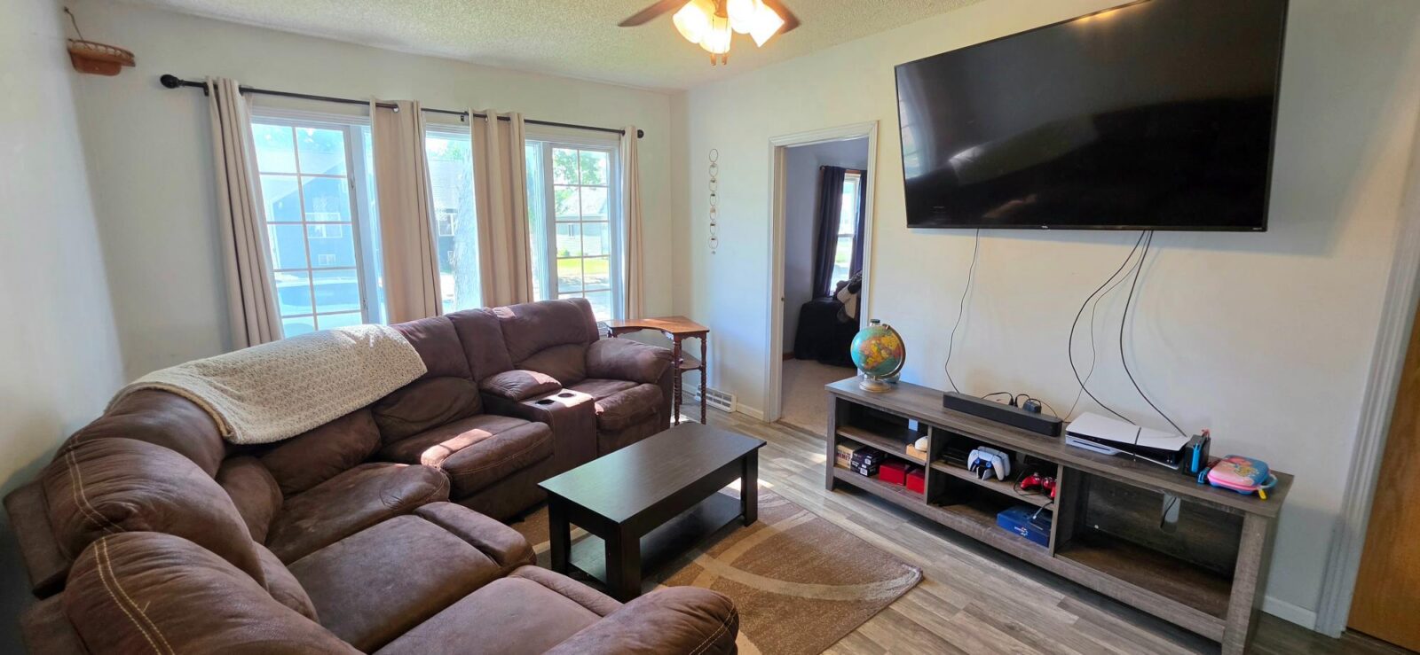 1611 Avenue C, Gothenburg, NE home for sale