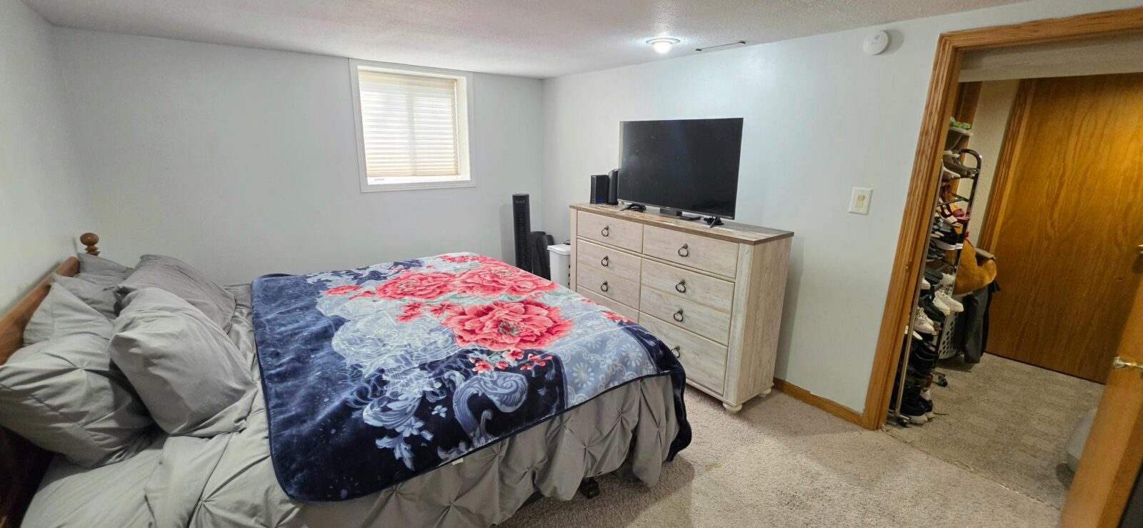 1611 Avenue C, Gothenburg, NE home for sale