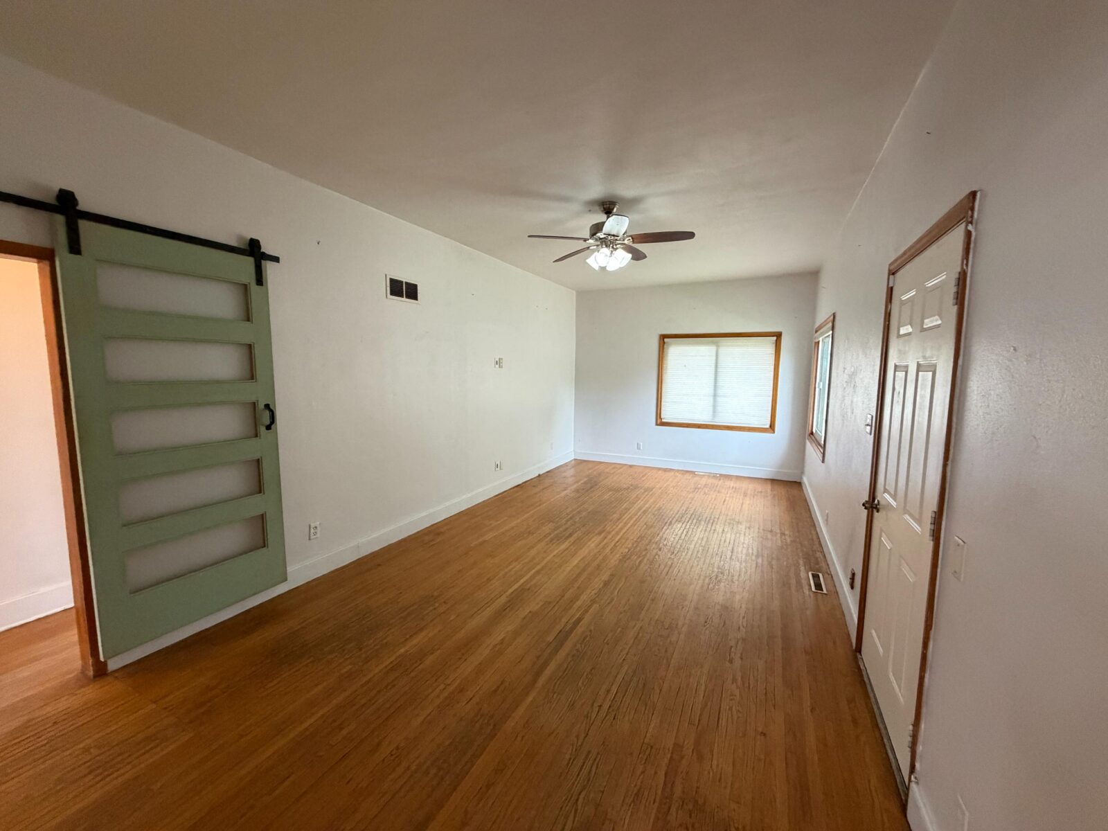 610 and 612 Elm St., Sutherland, NE
