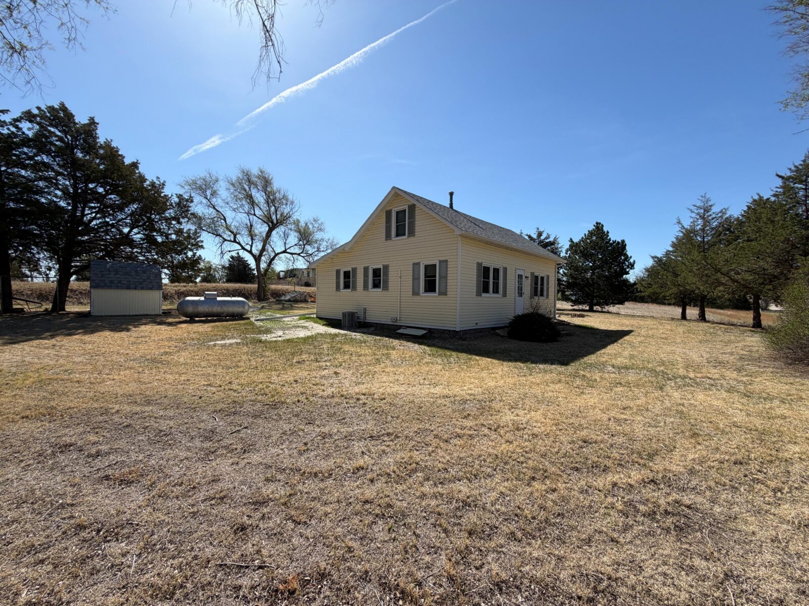 706 Gandy Broadway Ave Stapleton, NE home for sale