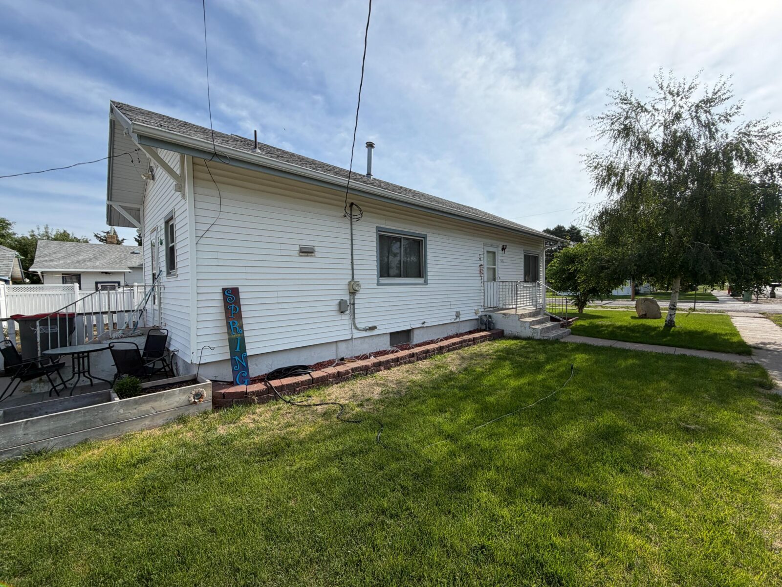 610 and 612 Elm St. Sutherland, NE home for sale