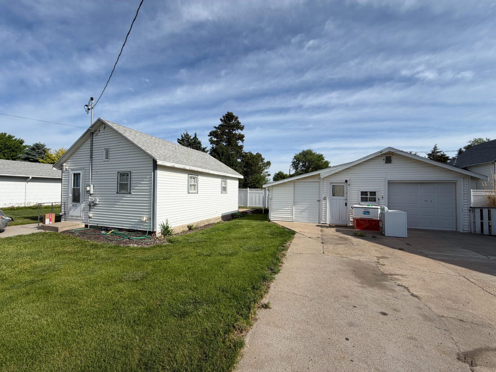 610 and 612 Elm St. Sutherland, NE home for sale