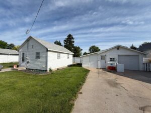 610 and 612 Elm St. Sutherland, NE home for sale