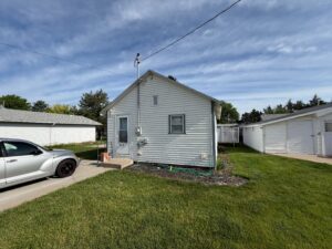 610 and 612 Elm St. Sutherland, NE home for sale