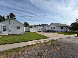 610 and 612 Elm St. Sutherland, NE home for sale