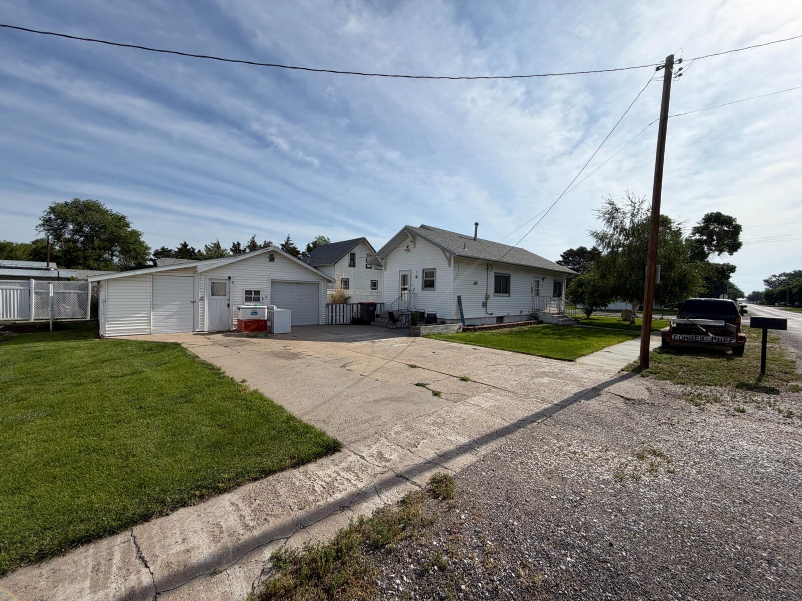 610 and 612 Elm St. Sutherland, NE home for sale