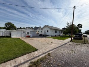 610 and 612 Elm St. Sutherland, NE home for sale