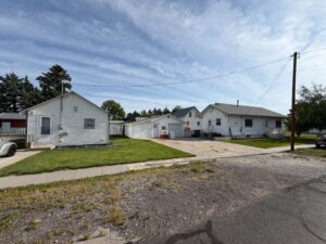 610 and 612 Elm St. Sutherland, NE home for sale